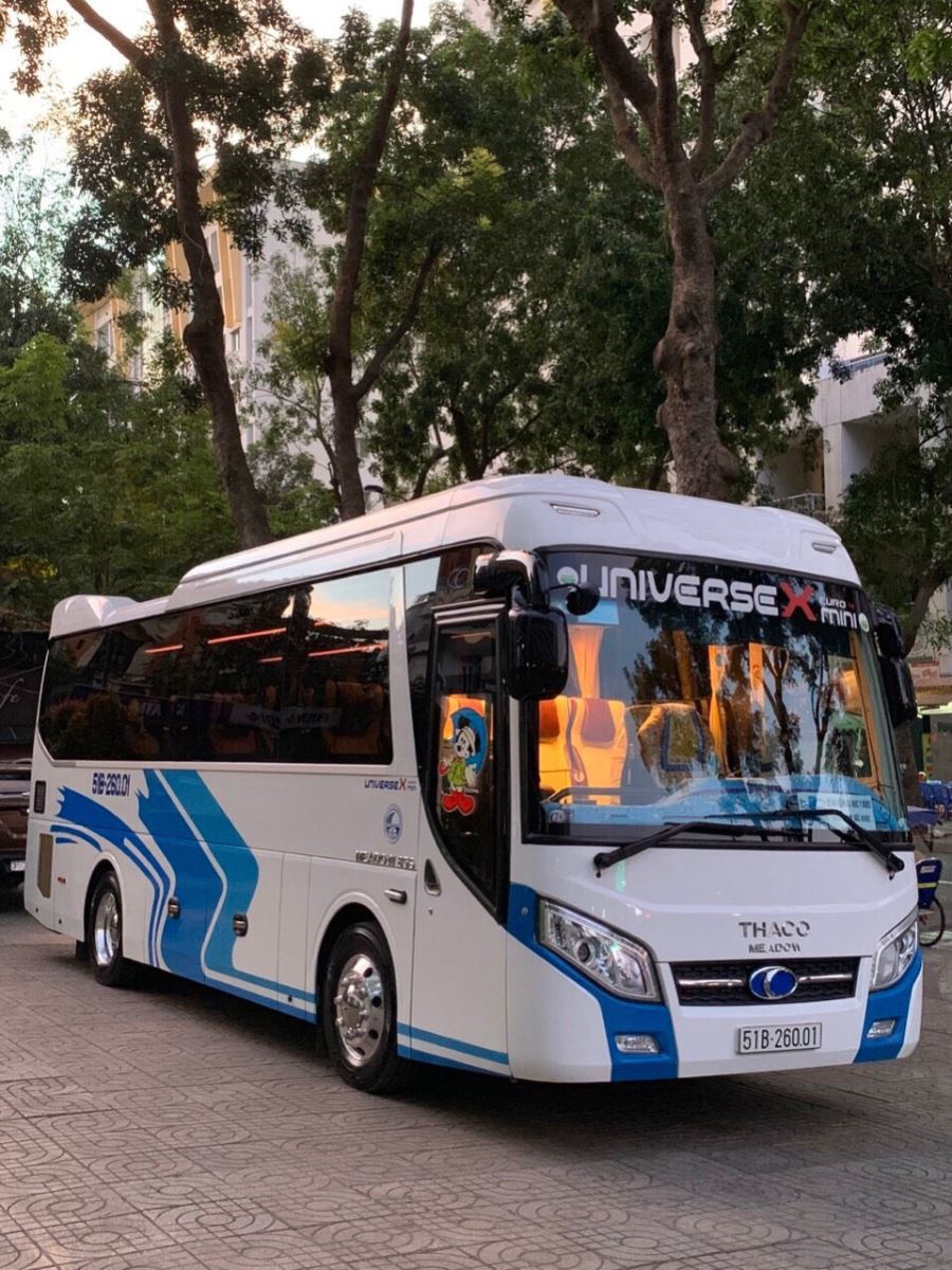 xe 30 chỗ